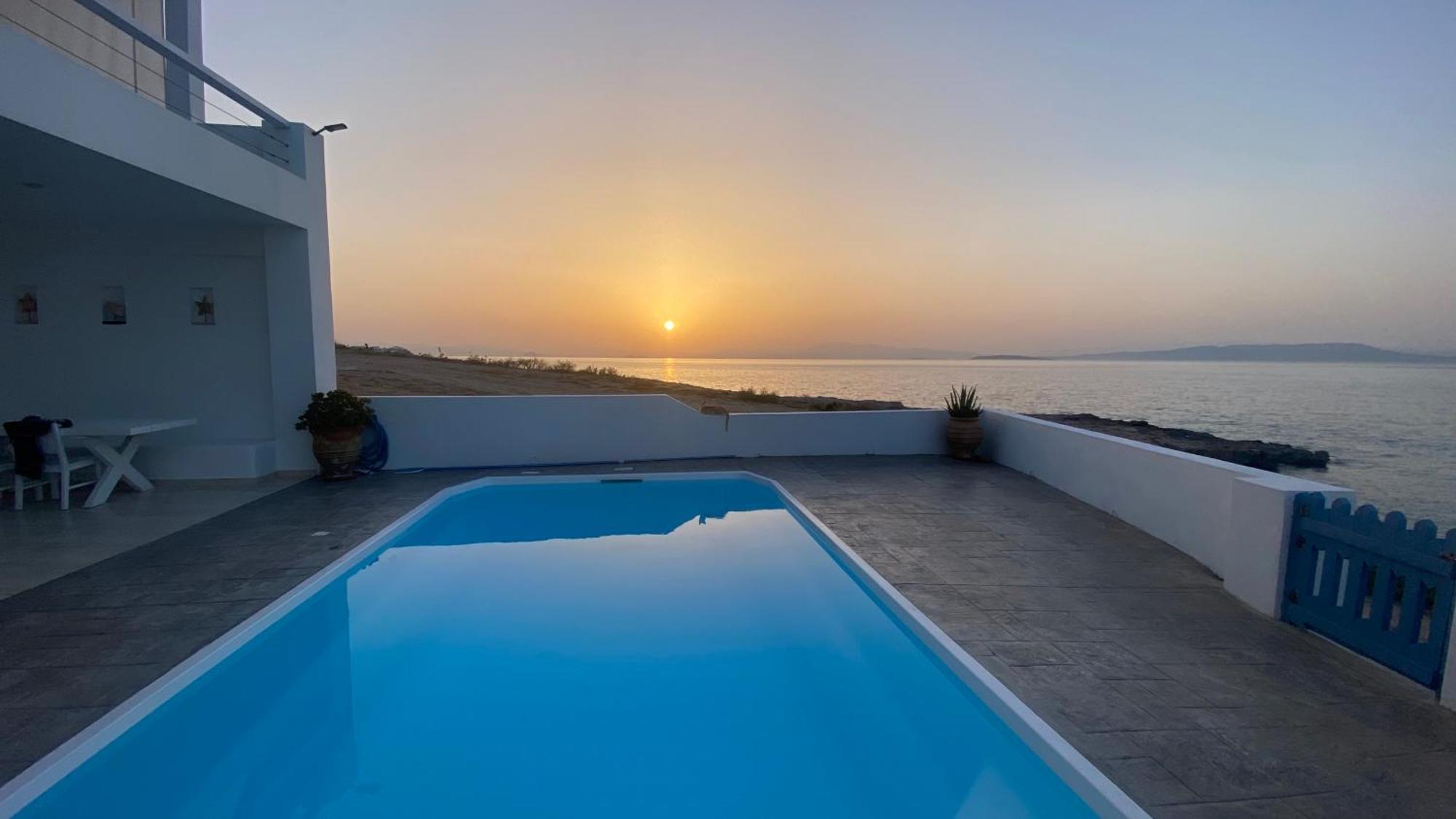 Nv Pool Villa Agioi Exteriör bild